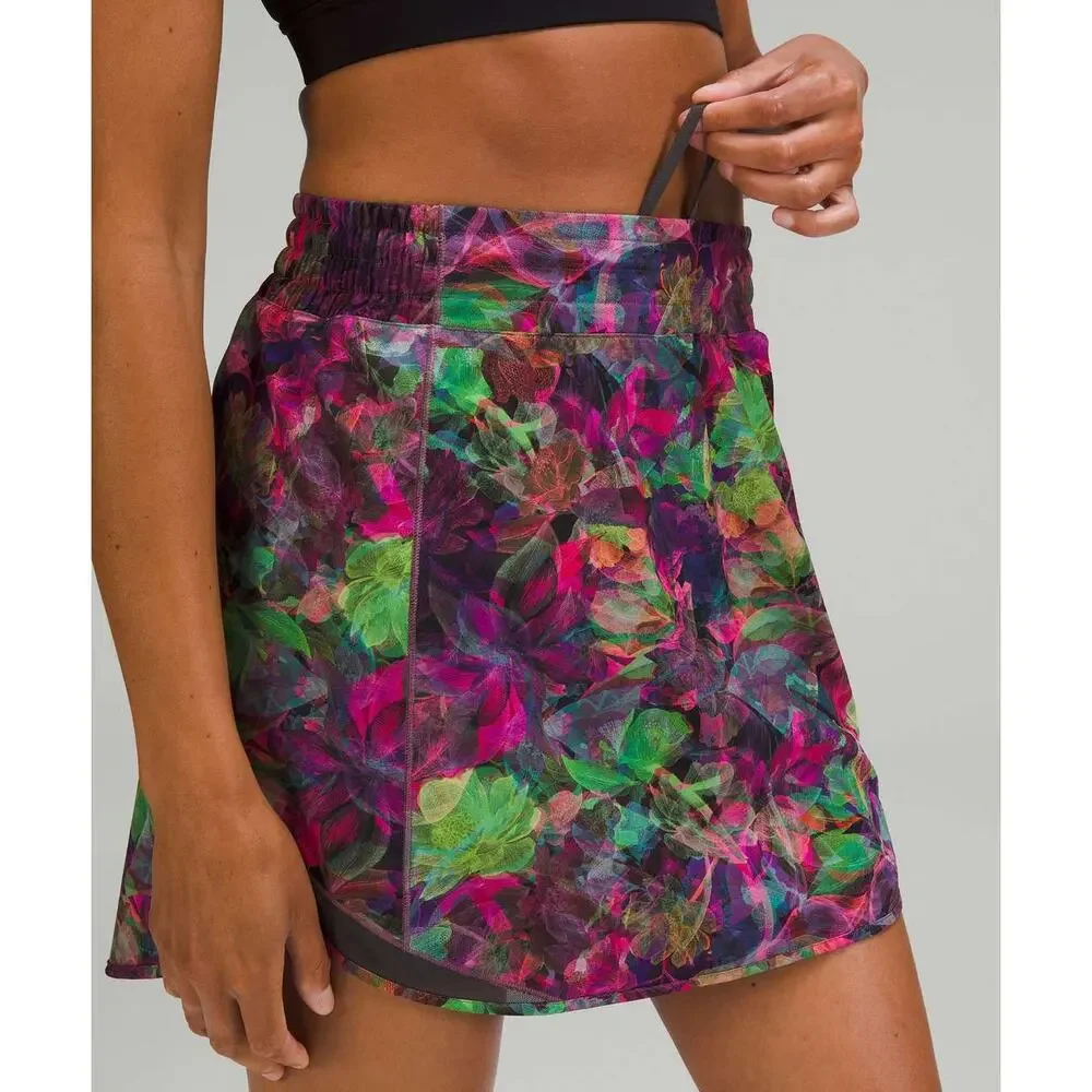 LULULEMON Hotty Hot High-Rise Skirt Long Size 4 Vivid Floral Tone Multi